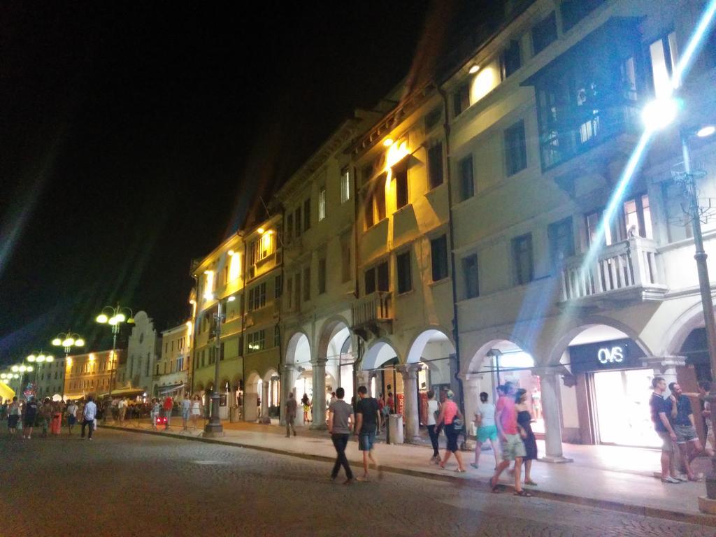 Casetta Next To The Creek Dino Buzzati Belluno Quarto foto