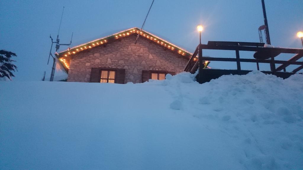 Casetta Next To The Creek Dino Buzzati Belluno Exterior foto