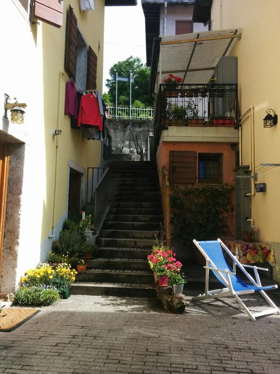 Casetta Next To The Creek Dino Buzzati Belluno Exterior foto